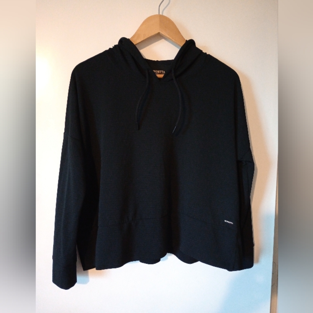 Mondetta Black Cropped Performance+ Luxury Hoodie Size Small